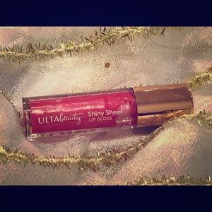 Ulta Shiny Sheer Lip Gloss Mini: Raspberry